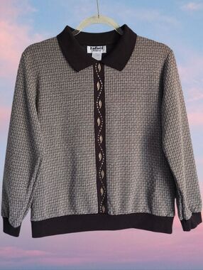 Vintage Embroidered Brown & Gold Long Sleeve Collared Sweater Top